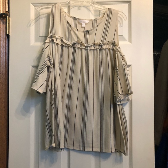 LC Lauren Conrad Tops - Lauren Conrad Cream And Navy Shirt